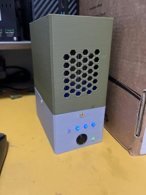 Yet Another Raspberry Pi 5 Four Disk NAS