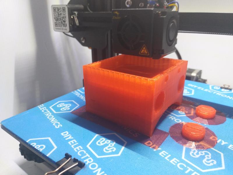 SOLAR RECHARGEABLE DUMMY -TWIN- LED FLASHER HOUSING