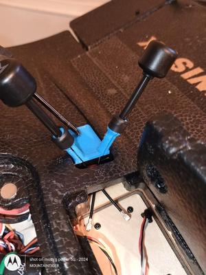 AR Wing Pro antenna mount. WS