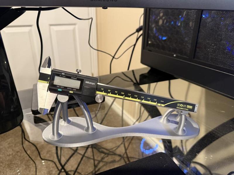 Organic Caliper Stand