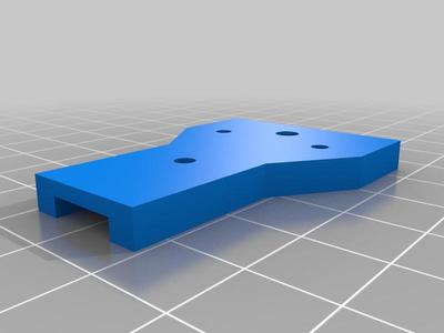 Plug for balanced outputs from tuner
