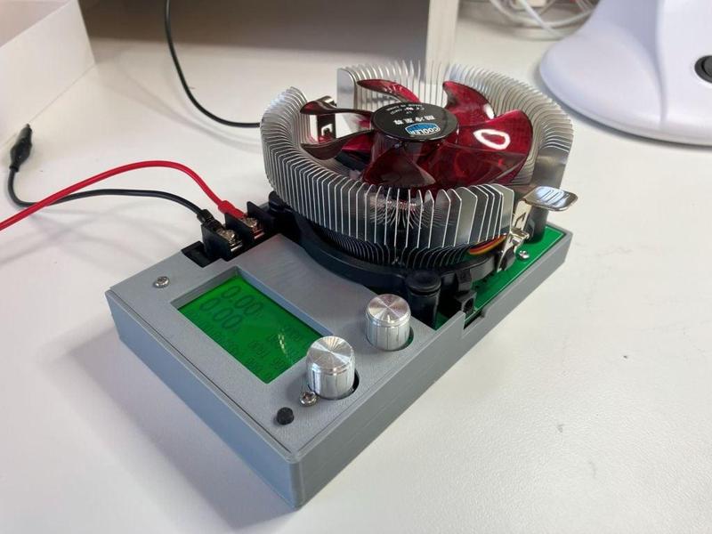 ATORCH 150W Electronic Load Case