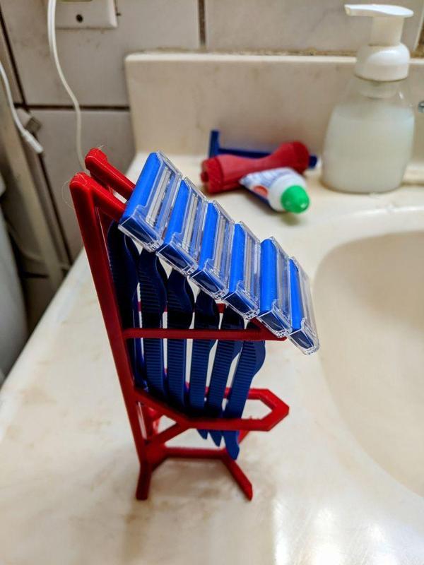 razor holder
