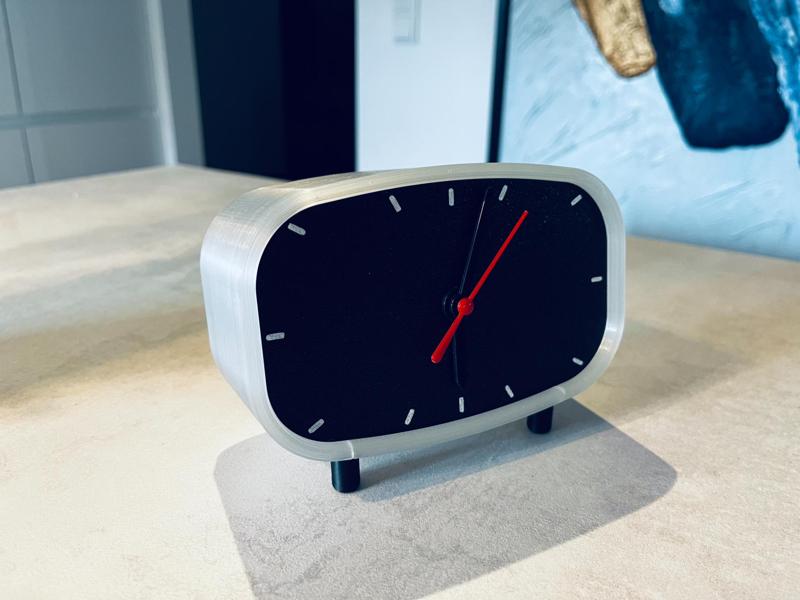 Modern meets Vintage Clock