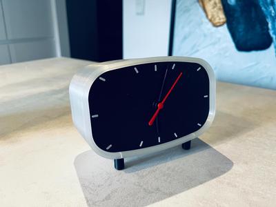 Modern meets Vintage Clock