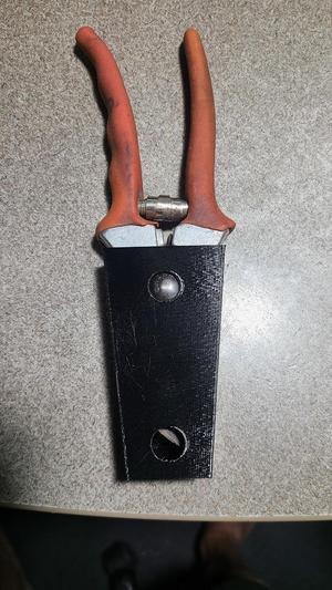 Hand Pruner Holder