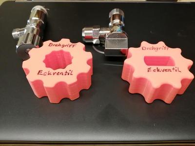 Kraftgriffe für Eckhähne