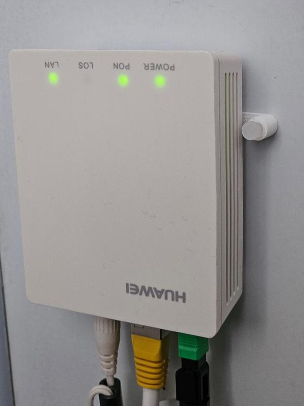 Huawei HG8010 Holder