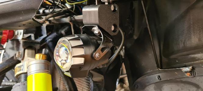 Highsider Dual-Stream Halterung für Adly Hurricane 