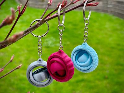 Gyro Fidget Keychain – Smooth, Knurled & Grooved