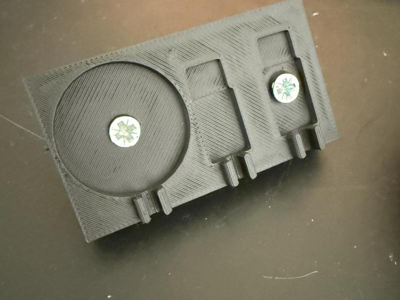 Apple Cable Organizer