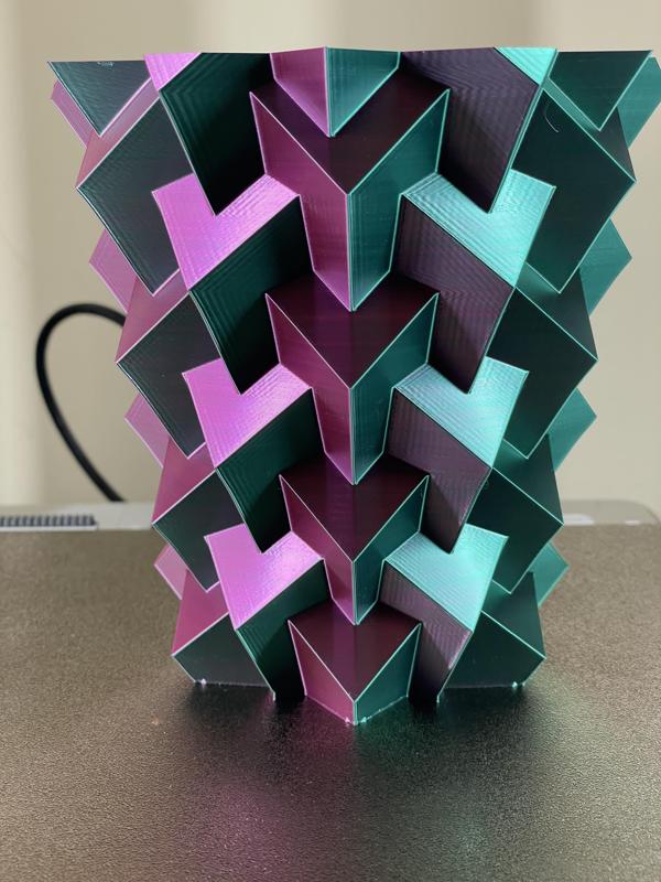 Simple geometric vase