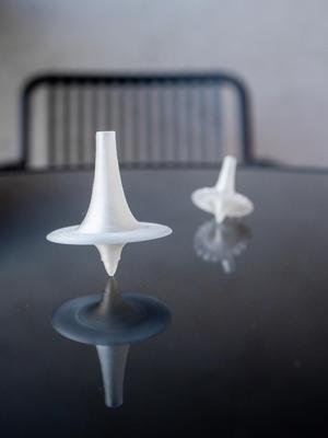 Stress-Relief Turbine Spinning Top