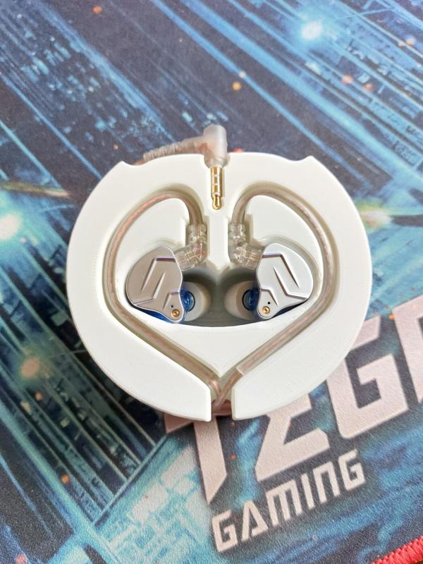 KZ ZSN Pro-adjacent headphone loom-holder-case-thing