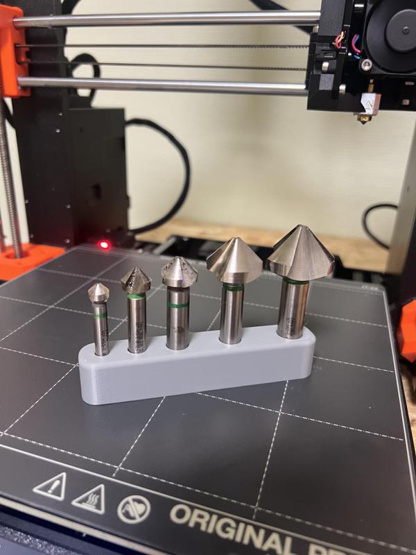 Simple countersink holder / Einfacher Kegelsenkerhalter