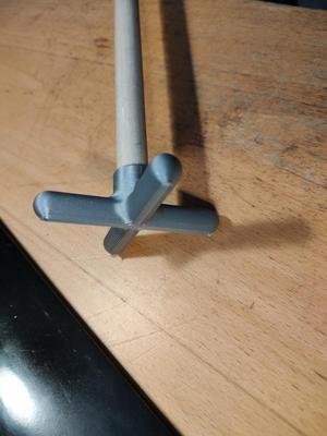 Pool cue support - cross