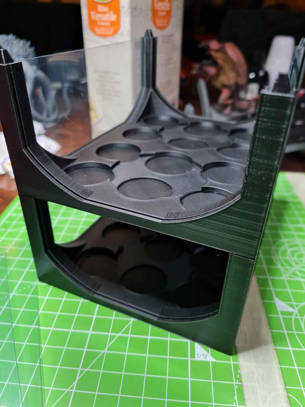 Miniatures Stand Stackable