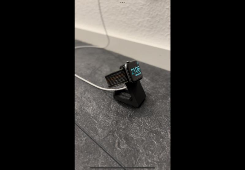Apple Watch Ladestation Halter