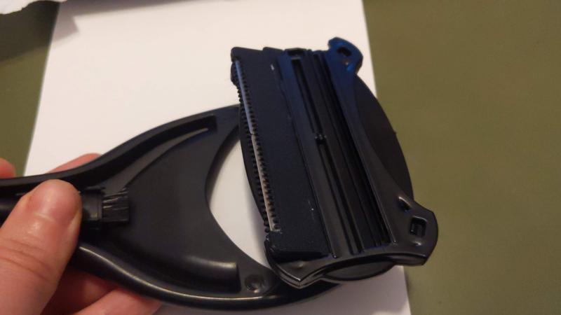 Blades for back shaver