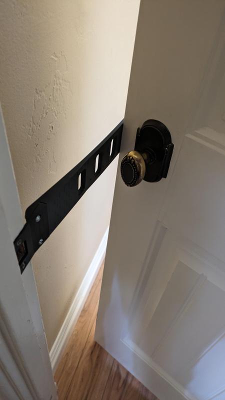 Cat Door Latch rev 2