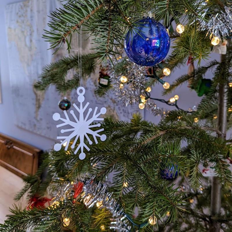 Simple Snowflake Ornament