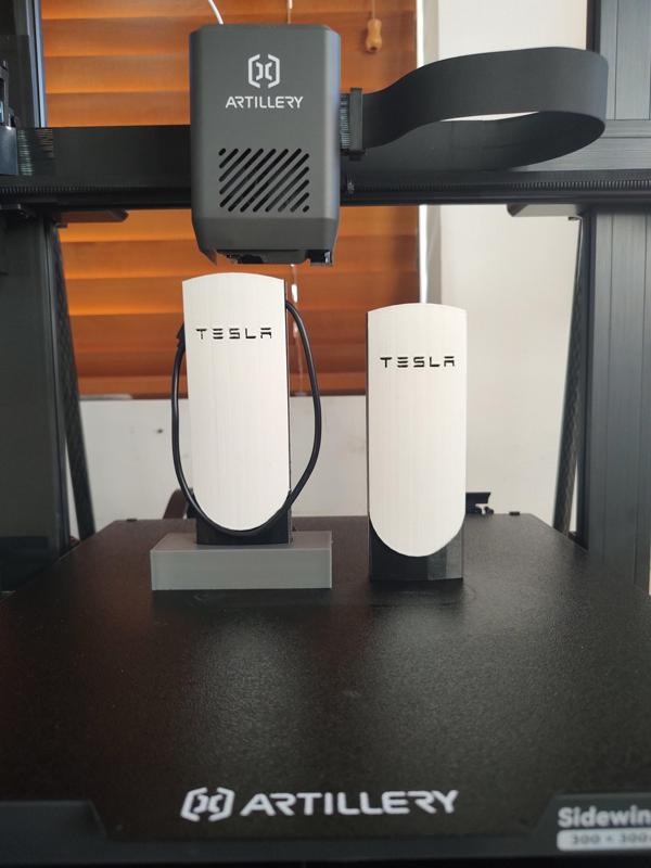 Tesla V4 Supercharger