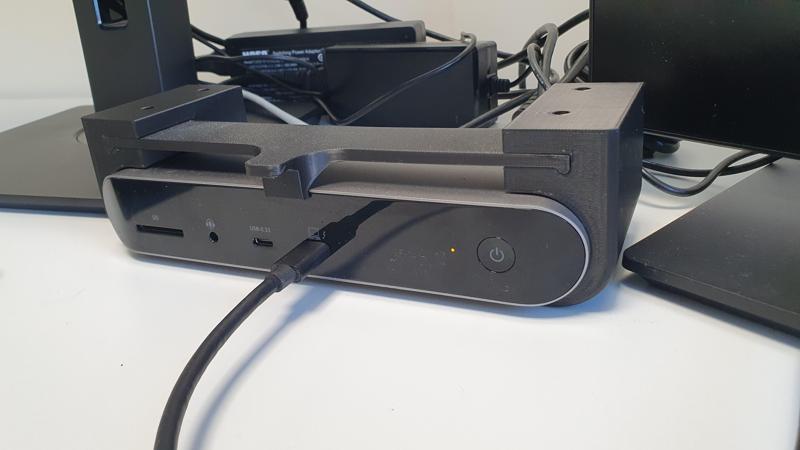 Belkin Pro Thunderbolt 4 Dock mount
