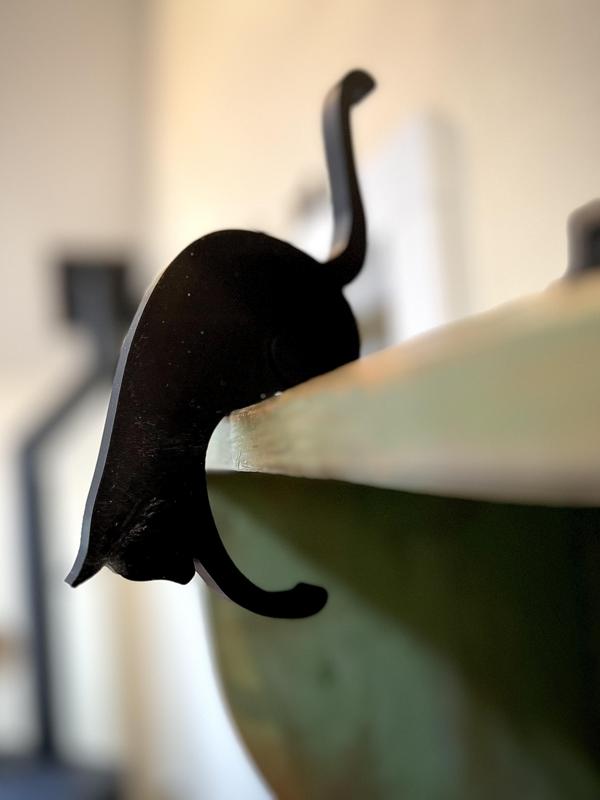 Balance Cat Silhouette (easy print, no supports)