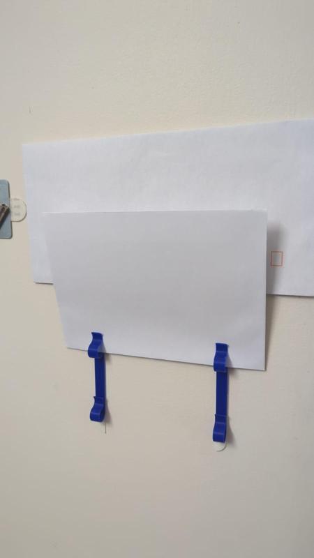 Simple Wall Letter Holder / Organizer (OpenSCAD)