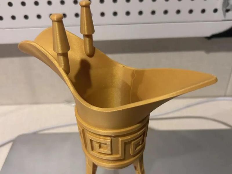 Bronze Jue - Container