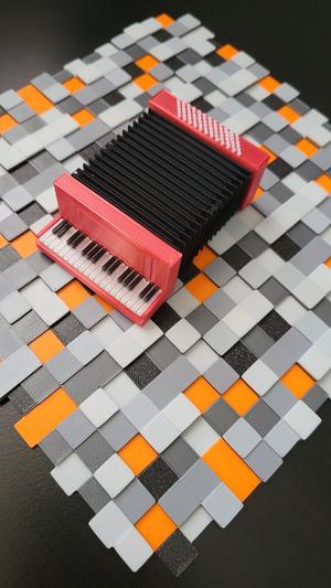 Accordion Miniature