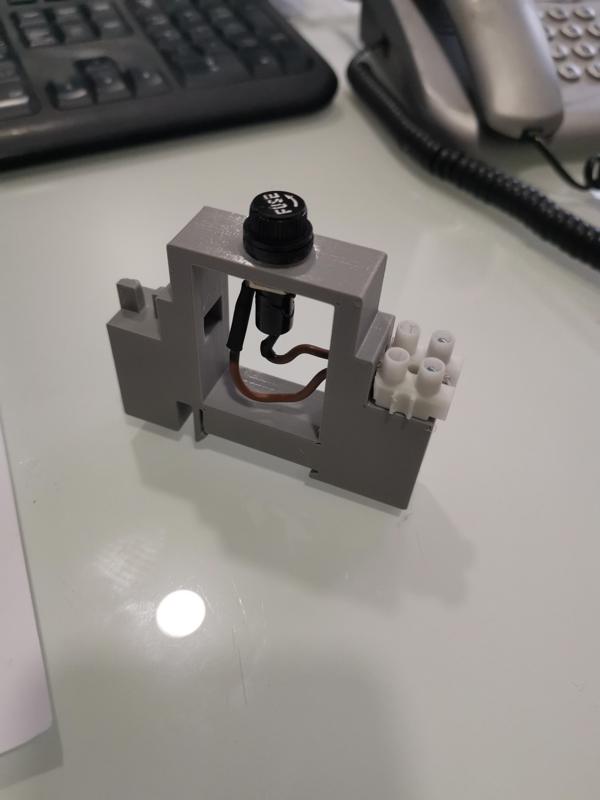 Din Rail fuse holder