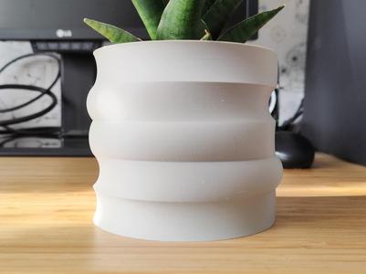 Strange illusion Plant pot and Planter - Vase mode design