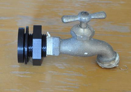 Bulkhead Fitting for Rain Barrel