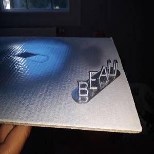 beau et laid, deux mot, two word