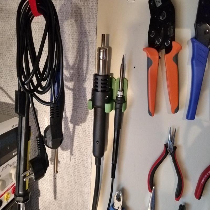 852D+ tool wall mount