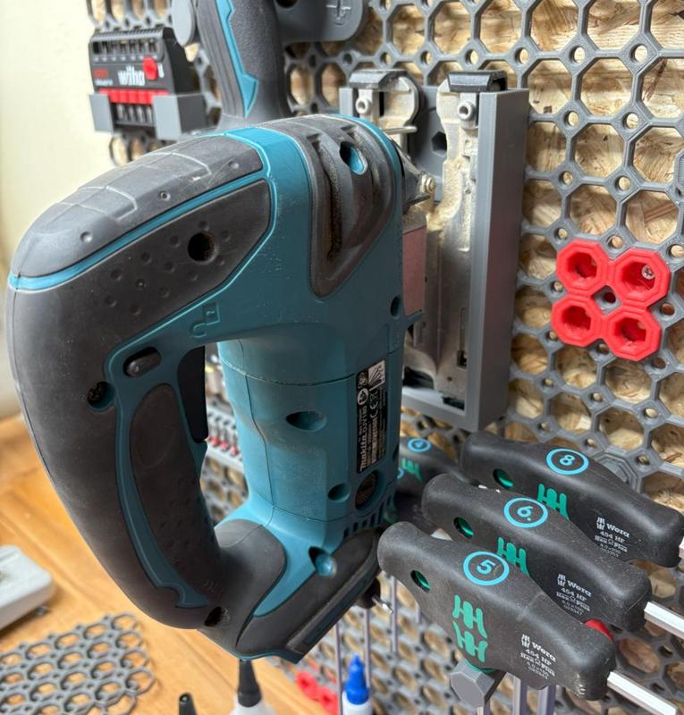 Multiboard Mount for Makita DJV180 in big holes