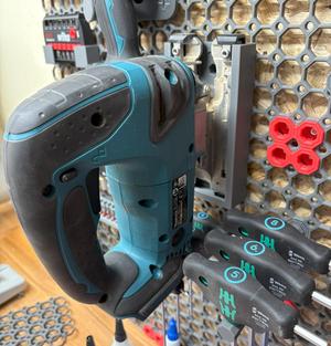Multiboard Mount for Makita DJV180 in big holes