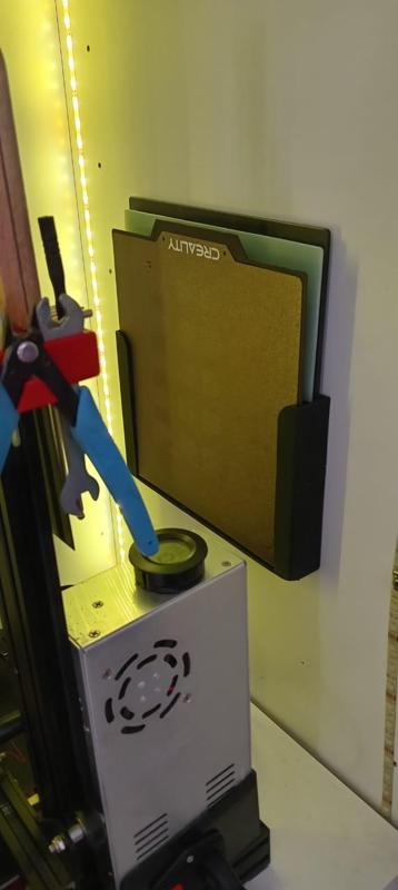 Build Plate holder - wall Mount - Ender 3