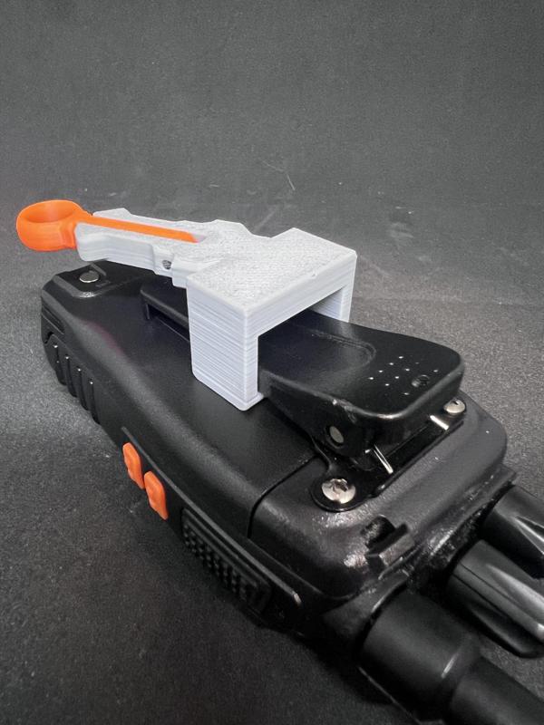 QUICK-CLIP Walkie Mount REMIX