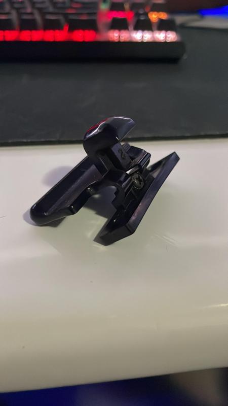 Mitsubishi Pajero Center Console Armrest latch