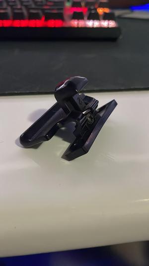 Mitsubishi Pajero Center Console Armrest latch