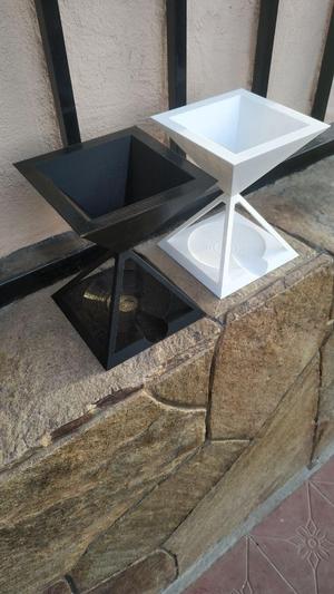 Maceta Piramide imbertida