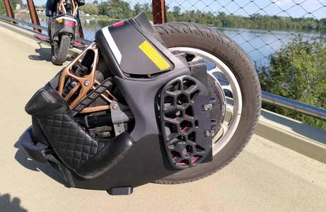 Kingsong S18 Bumper and QuickStand