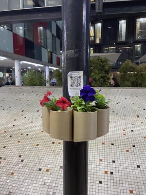 Vertical Plant Pots (Vertical Plant Pots)