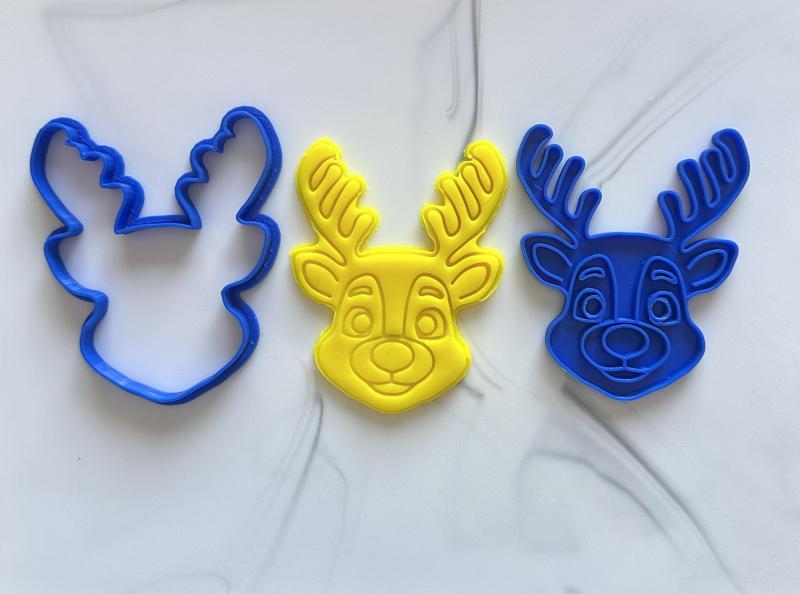 Cookie cutter Reindeer