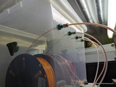 Trockenbox Durchführungen M6 Pneumatik