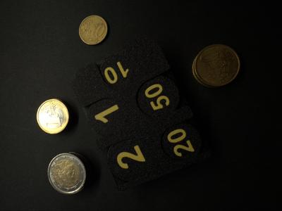 euro coin purse