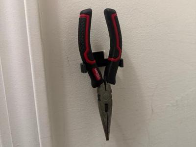 Plier Wall Mount 