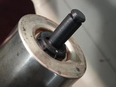 Rotating Cup Holder Support